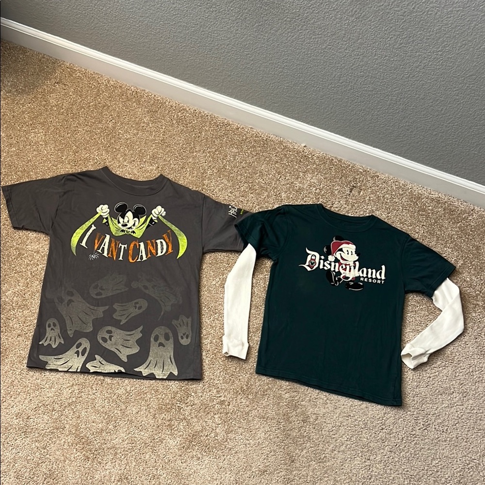 Disney Parks Kids Tees Halloween and Christmas Mickey Mouse Size Medium